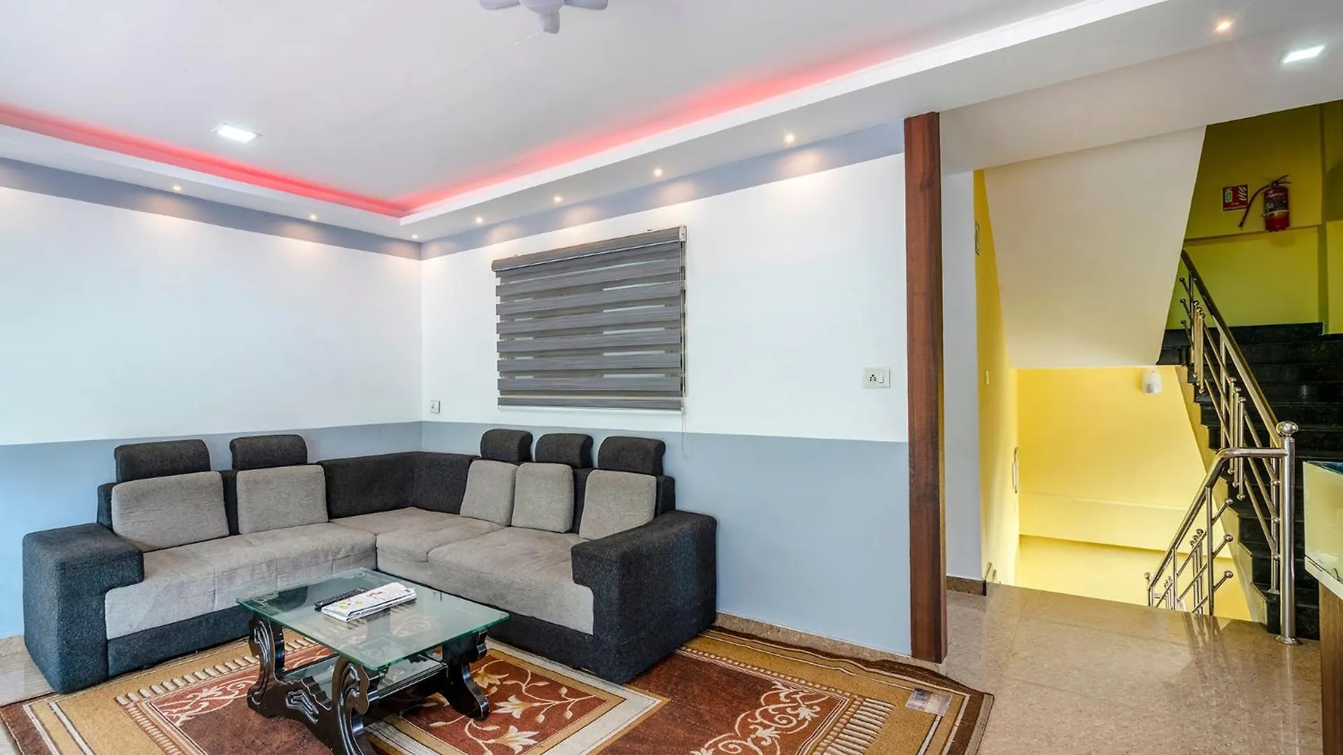 Fabhotel Abrigo Residency Anaviratty