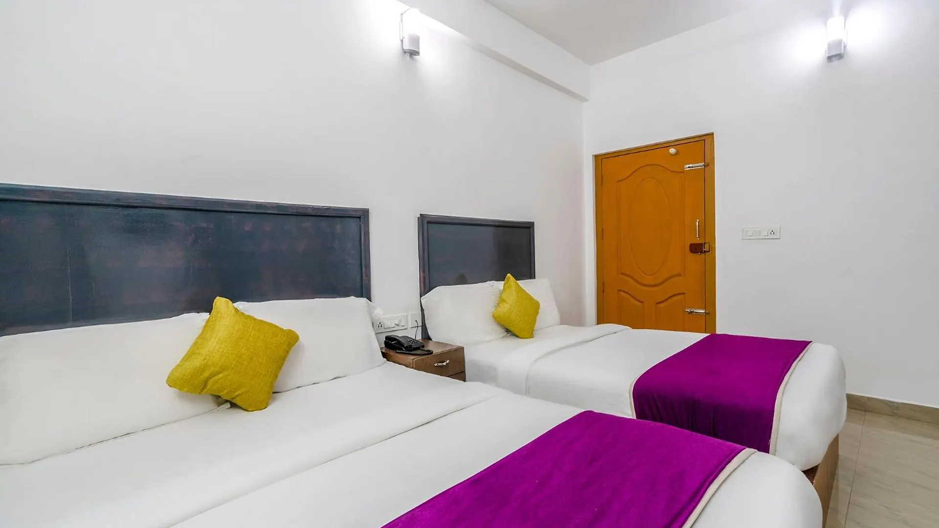 Fabhotel Abrigo Residency Anaviratty